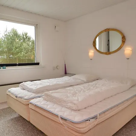 Two-bedroom Holiday In *