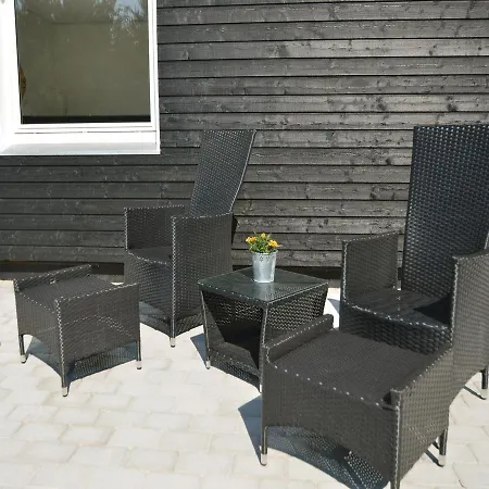 Feriehus Two-bedroom Holiday In Vejers Strand